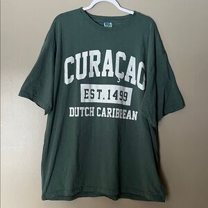 Green Graphic Tee - Short Sleeve